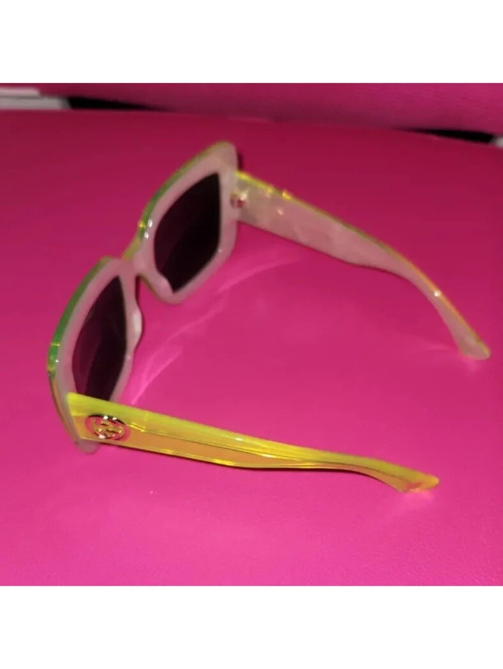GUCCI ACETATE SQUARE FRAME SUNGLASSES GG0083S NEON YELLOW
